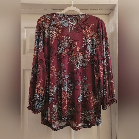 Susan Graver Womens Liquid Knit Top V-Neck Floral Blouse Size 1X Burgandy/Blue - Picture 3 of 12